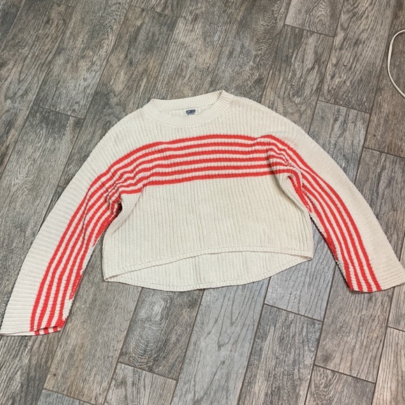 Aeri sweater - Picture 9 of 9